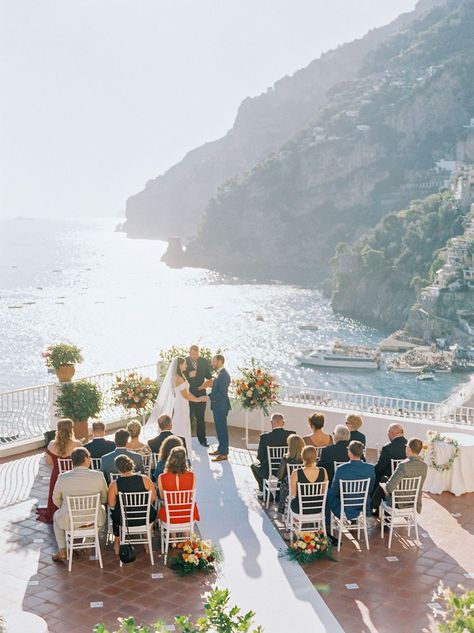 Fall Weddings | Amalfi Wedding | 2 Brides Photography. Destination Wedding, wedding ceremony, autumn wedding, unique fall wedding, bouquet, wedding venue, autumn colors, cake, autumn table decor, autumn wedding ideas, Italy wedding, Luxury style wedding, boutonniere, fall wedding ideas, blush, rose gold, wedding ideas, höstbröllop, wedding invite, 2 Brides Photography | Stockholm Wedding Photographer Hotel Marincanto Wedding, Marincanto Wedding, Hotel Marincanto, Amalfi Wedding, Brides Photography, Tablescape Design, Italy Coast, 2 Brides, Evening Vibes