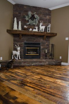 Mantel Design Ideas, Corner Fireplace Makeover, Corner Fireplace Decor, Barn Beam Mantels, Corner Fireplaces, Corner Fireplace Living Room, Beam Mantel, Corner Gas Fireplace, Tile Decor