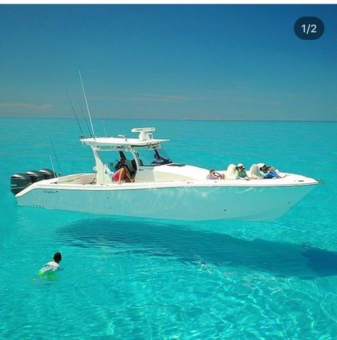 Saltwater Boats, Center Console Fishing Boats, Offshore Boats, Sport Fishing Boats, Center Console Boats, Salt Water Fishing, Offshore Fishing, Cool Boats, Boat Stuff