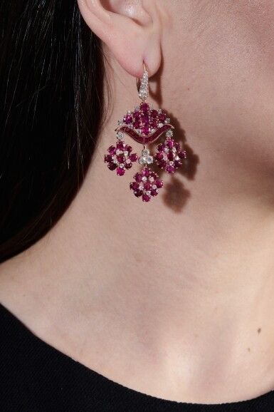 Ruby Hanging Earrings, Diamond Ruby Earrings, Ruby Earrings Gold, Ruby Diamond Earrings, Ruby And Diamond Earrings, Ruby Earring, Beautiful Diamond Earrings, Ruby Jewellery, Jewellery Design Sketches