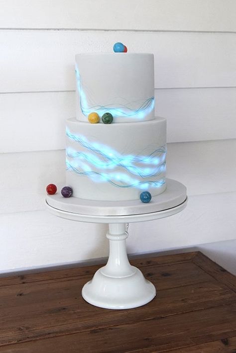 “Final Fantasy” (Japanese Science Fiction role playing VideoGame Series) themed Wedding Cake by  Nibble & Scoff Cakes Final Fantasy Wedding, Cyberpunk Wedding, Gamer Wedding Cake, Aesthetic Weddings, Gamer Wedding, Geek Wedding, Themed Wedding Cakes, Fantasy Wedding, Astro Boy