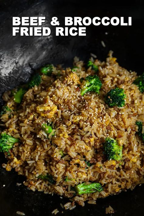 Fried Rice Recipe Video, Broccoli Fried Rice, Ground Beef And Broccoli, Beef Fried Rice, Asian Dinner, Fried Rice Recipe Easy, Seonkyoung Longest, Chicken Fried Rice Recipe, Food Beef