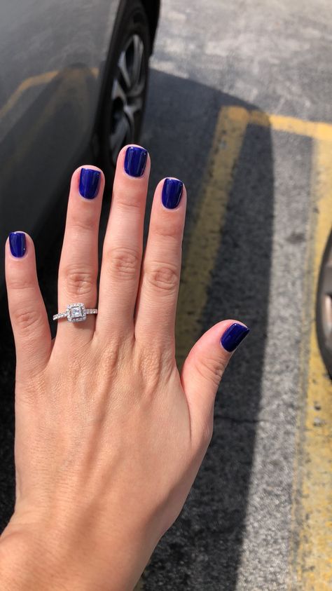 Royal Nails Aesthetic, Blue Royal Nails, Royal Blue Manicure, Royal Blue Gel Nails, Princess Hands, Blue Short Nails, Nails Royal Blue, Christmas Party Nails, Royal Blue Nails Designs