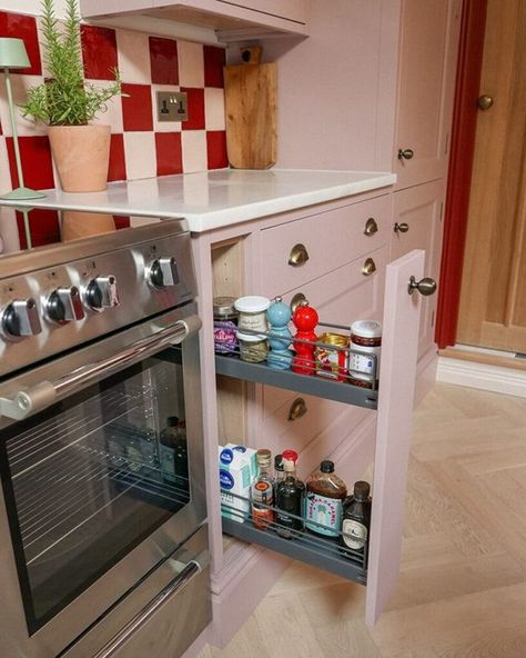 20 Ideas for Cabinets in a Small Kitchen: Maximizing Space and Functionality - StoryNorth Step Up Into Kitchen, Tiny House Kitchen Storage Ideas, Tiny Kitchen Island, Kitchen Cabinet Solutions, Remodeling A Small Kitchen, Kitchen Cabinets Small Kitchen, Peninsula Kitchen Ideas, Tiny Kitchen Ideas, Ideas For Small Kitchens