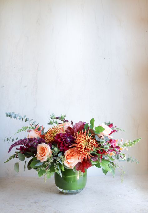 Farmers Market Flowers, Small Flower Arrangements, Fall Flower Arrangements, Fall Floral Arrangements, French Flowers, Flower Vase Arrangements, Fall Flower, Fall Arrangements, Bohemian Flowers