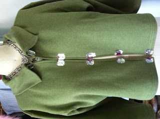 Buttons, Bows & Bling: Sweatshirt To Jeweled Jacket - Tutorial Ideas For Buttons, Sweatshirt Jackets Diy, Jacket Tutorial, Sewing Top, Sweatshirt Refashion, Clothing Upcycle, Upcycle Sweatshirt, Upcycle Sewing, Skirt Tutorial