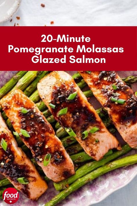 Salmon Pomegranate, Paleo Chilli, Fresh Fish Recipes, Middle Eastern Cuisine, Honey Glazed Salmon, Salmon Glaze Recipes, Garlic Honey, Grilled Salmon Recipes, Honey Glazed