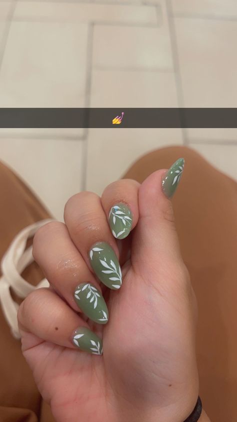 Green And White Fall Nails, Matt Sage Green Nails, Nails With Eucalyptus Design, Sage Green Leaf Nails, White Nails With Sage Green Designs, Forestry Nails, Sage Green Nail Inspo Acrylic, Olive Green Nails With Flowers, Nail Inspo Light Green