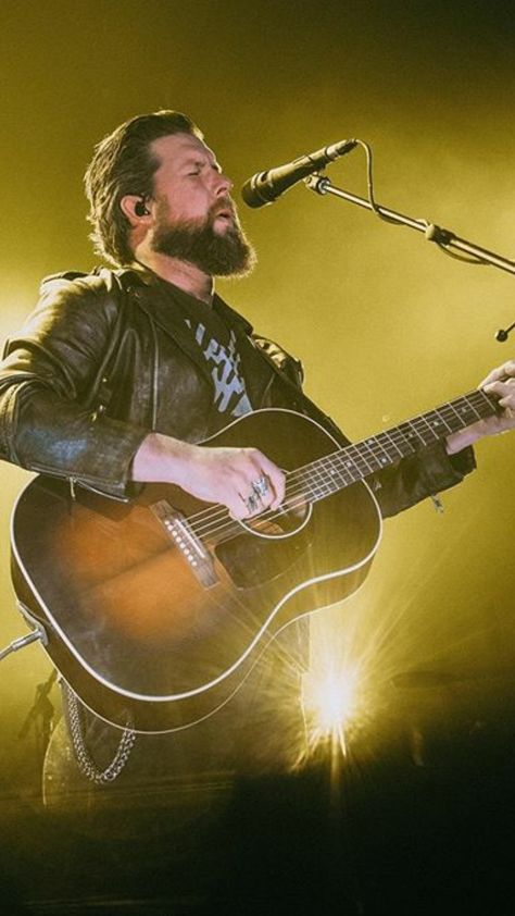 Zach Williams, Christian Music Artists, Contemporary Christian Music, Catherine Bell, Chris Tomlin, Stylish Men Casual, Christian Artists, Christian Music, Stylish Men