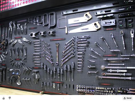 Tool Box Organization Ideas, Husky Tool Box, Officine In Garage, Pegboard Garage, Garage Ceiling Storage, Garage Workshop Layout, Garage Workshop Plans, Garage Ceiling, Garage Design Interior