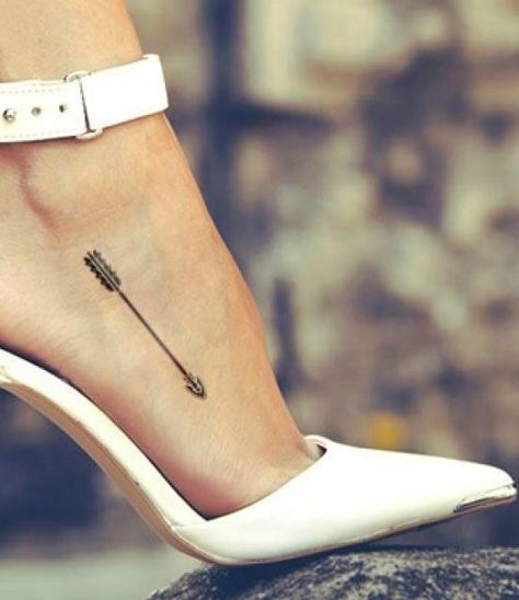 arrow tattoo on ankle Cute Foot Tattoos, Small Arrow Tattoos, Arrow Tattoo Design, Ankle Tattoo Designs, Chic Tattoo, Foot Tattoos For Women, Small Girl Tattoos, Tattoo Collection, Cute Small Tattoos