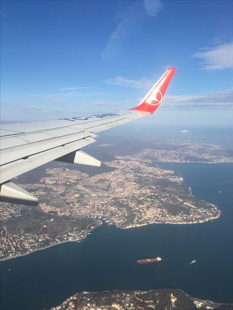 Arriving at Istanbul Ataturk Airport Before Leaving for New York: Bosphorus Istanbul Airport Fake Story, Plane Pics, Airplane Aesthetic, Istanbul Airport, Dubai Airport, Men Tattoos Arm Sleeve, New York Night, Turkish Airlines, Instagram Photo Ideas Posts