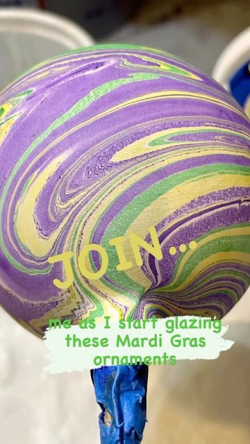 Vickie Jernigan on Instagram: "Join me behind the scenes as I start glazing this large order of Mardi Gras ornaments. WHERE do you think they are headed? Well, New Orleans of course!!! DecoArt American Triple Thick Glaze is the best!! Look at that shine and this is just the first coat!! It protects these babies so well!! . . . #mardigras #mardigras2023 #neworleans #louisiana #mobile #wholesale #retailshop #ornaments #giftshop #letthegoodtimesroll #ceramicbisque #marbling #behindthescenes #deco Mardi Gras Christmas Trees, Mardi Gras Ornaments, Mardi Gras Bead Painting, Mardi Gras Bead Tree, Mardi Gras Bead Garland, Ceramic Bisque, Retail Shop, Handmade Christmas Ornaments, Tis The Season