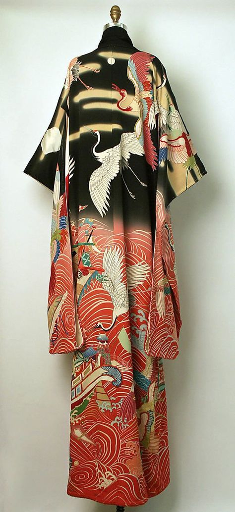 TREND: The Modern KIMONO – The confashionary Furisode Kimono, Modern Kimono, Mode Kimono, Beautiful Kimonos, Japanese Embroidery, Japanese Textiles, Japanese Outfits, Japanese Kimono, Asian Style