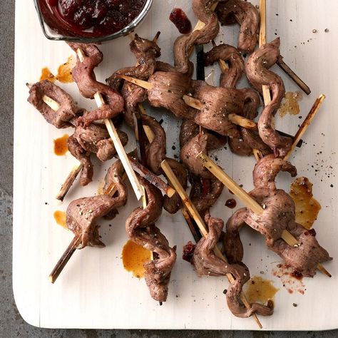 Cranberry-Glazed Lamb Skewers Snacks For Wine, Sweet Meatballs, Bbq Chicken Bites, Gf Snacks, Mini Caramel Apples, Sweet Potatoe Bites, Bacon Wrapped Shrimp, Lamb Skewers, Glazed Meatballs