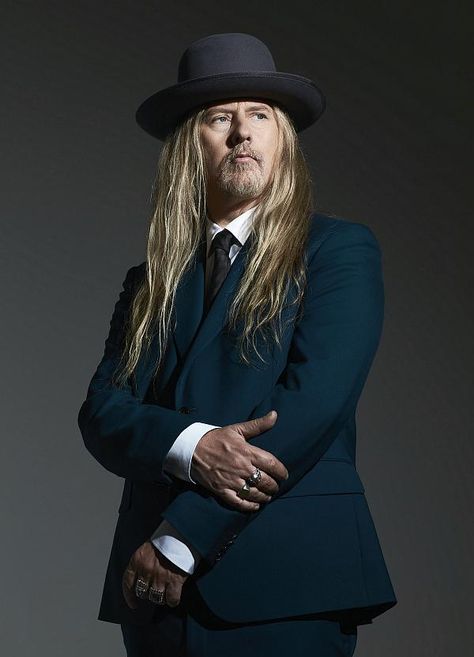 Legendary Singer, Songwriter and Guitarist, Jerry Cantrell, Brings the Brighten Tour 2022 to House of Blues Las Vegas May 7, 2022 Jerry Cantrell 2022, The Cable Guy, Robert Trujillo, Jerry Cantrell, Legendary Singers, Las Vegas Blvd, Alice In Chains, Ozzy Osbourne, Radiohead