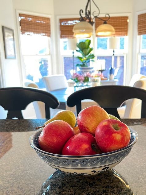 Fruit Bowl on Kitchen Counters Fruit Bowl Display Centerpieces, Farmhouse Fruit Bowl, Tiktok Hooks, Kitchen Countertop Decor Ideas, Countertop Decor Ideas, Fruit Bowl Display, Watermelon Bowl, Kitchen Countertop Decor, Kitchen Table Centerpiece