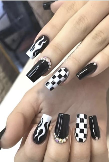 Race Day Nails, Race Nails, Racing Nails, Crochet Booties Pattern, Flame Nails, Black White Nails, Stylish Nails Designs, Finger Nails, Crochet Booties