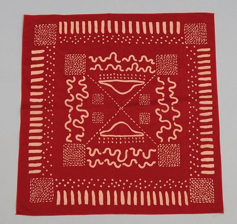 Vintage inspired bandana Bandana Inspiration, Bandana Designs, Wolf Trap, Vintage Bandana, Bandana Style, Scarf Bandana, Bandana Design, Bandana Styles, Textile Texture