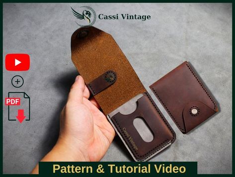 ▶Mini Leather Wallet Pattern. Pattern includes holes marked and video instructions.

It's a DIGITAL PRODUCT not PHYSICAL.
PDF A4 printable Pattern for leathercraft.

▶PRODUCT FEATURE

★3.14" X 4.13" in (8 cm X 10.5 cm)

★ 2 card pockets
★ 1 compartment for cash Diy Leather Wallet Pattern, Leather Card Wallet Pattern, Card Wallet Pattern, Leder Diy, Wallet Template, Diy Leather Wallet, Diy En Cuir, Minimal Wallet, Leather Wallet Pattern