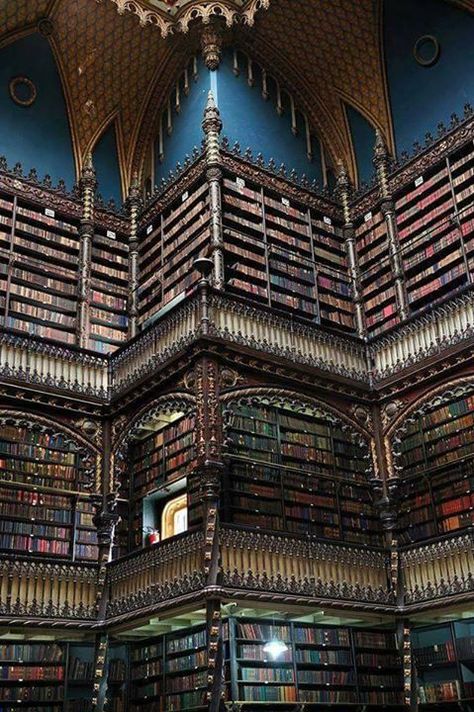 Library in Rio De Janeiro, Brazil. Dream Library, Beautiful Library, Library Room, Photographie Portrait Inspiration, Home Libraries, Conde Nast Traveler, History Photos, Reading Room, Home Library