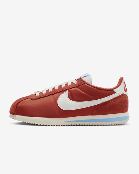 Nike Cortez Textile Women's Shoes. Nike.com Nike Cortez Women, Basketball Accessories, Summer Wishlist, One Clothing, Nike Fashion, Nike Cortez, Sport Football, Shoes Nike, Nike Running