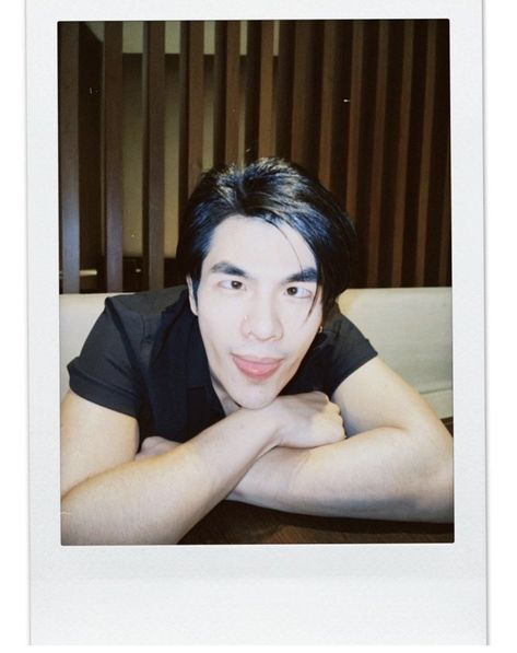 Anakinn Pachara on Twitter: "I told y’all about #MileApo’s weird posting habits. They were together on this day but Mile shared his photo on January 21 and Apo on March 6th.… https://t.co/ae0HeQaOIj" Mile Phakphum Cute, Mile Phakphum, Miss U So Much, Actor Picture, I Miss U, January 21, Inspirational Wallpapers, Family Love