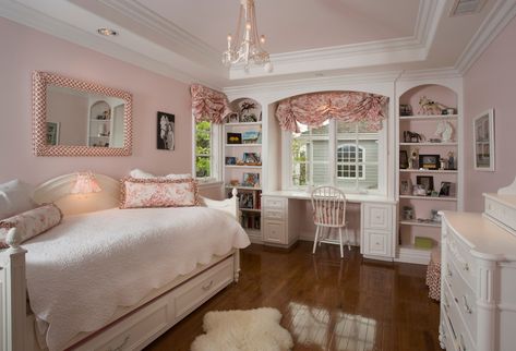 15 Playful Traditional Girls Room Designs To Surprise Your Little Daughter With Pink Bedroom Design, Girls Room Design, Girl Bedroom Designs, Girl Bedroom Decor, Dream Room Inspiration, Boys Room Decor, Ideas Pictures