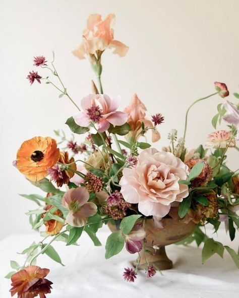 Flowers Deco Floral, Wedding Flower Arrangements, Arte Floral, Floral Centerpieces, Beautiful Blooms, Pretty Flowers, Wedding Centerpieces, Bridal Bouquet, Floral Art