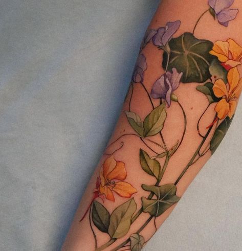 Botanical Veins / Mountain Flowers ••• Thank you Jessica for being such a treasure and for the fun session! ••• done at… | Instagram Nasturtium Tattoo, Vein Tattoos, Vanessa Core, 2024 Tattoo, Flower Tat, Mountain Flowers, Asian Flowers, Floral Tattoos, Tattoo Flowers