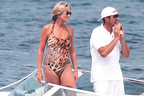 Diana Dodi, Mohamed Al Fayed, Prince Philip Queen Elizabeth, Princess Images, Love And Compassion, Princess Diana Pictures, Camilla Parker Bowles, Diana Fashion, Princes Diana