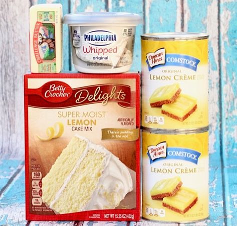 Lemon Cream Cheese Dump Cake Recipe! {4 Ingredients} Cheesecake Dump Cake, Lemon Dump Cake Recipe, Easy Lemon Cheesecake, Cherry Dump Cake Recipe, Cherry Dump Cake, Blueberry Dump Cakes, Dump Cake Recipe, Lemon Pie Filling, Tiramisu Dessert