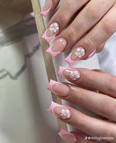 Short Fake Nails, Romantic Nails, Nagel Tips, Easy Nails, Summery Nails, Girly Acrylic Nails, Glow Nails, Gel Nail Colors, Instagram Nails