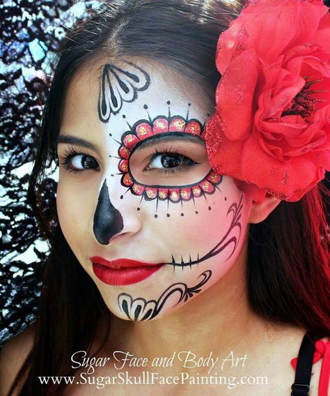 Day Of The Dead Face Paint Kids, Sugar Skull Face Paint Easy, Candy Skull Face Paint, Dia Los Muertos Makeup, Folklorico Makeup, Festival Of The Dead, Sugar Skull Face Paint, Skull Face Paint, Sugar Skull Face