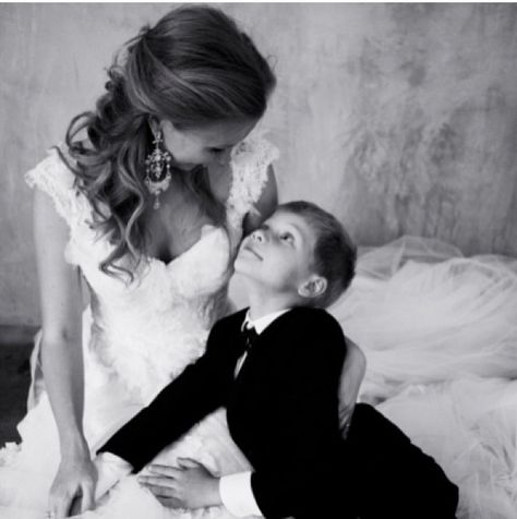 Mum And Son Wedding Photos, Bride And Sons Pictures, Bride And Son Wedding Photos, Wedding Photo Ideas With Son, Wedding Pictures With Son, Wedding With Son, Mother Son First Look Wedding, Wedding Photos With Son, Bride And Son Pictures