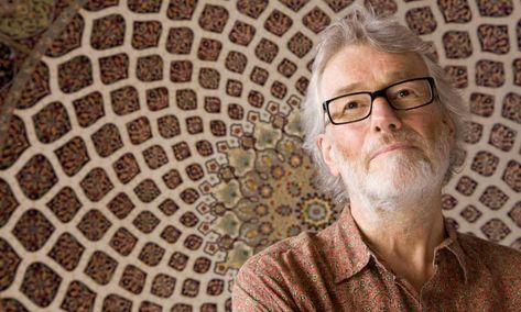 The late Iain Banks, pictured in 2013. Disturbing Books, John Fowles, Shirley Jackson, Cat Meeting, Far Future, Award Winning Books, Story Of The World, Life On Earth, The Exorcist