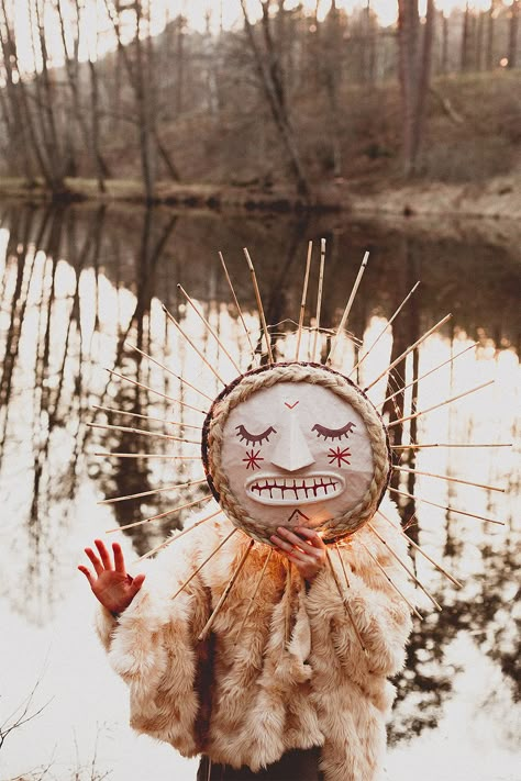 Costumes || Pagan tradition || Pagan aesthetics || Pagan photoshoot || Fairytale photoshoot || Folklore || Folk art || Creepy creatures || Forest creatures || Midwinter || Winter solstice || Mask || Primitive mask || Mummers || Moon mask || Sun || Moon costume || Sun costume || Forest creature Winter Solstice Clothing, Folk Horror Costume, Creepy Winter Art, Full Moon Costume, Mummers Costumes, Samhain Costume, Folk Horror Aesthetic, Yule Costume, Sun Moon Costume