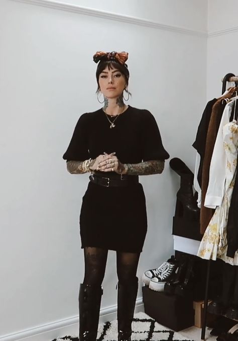 Tattoo Receptionist Outfit, Alt Glam Outfits, Goth In Your 30s, Edgy Office Fashion Summer, Professional Rocker Style, Alternative Cocktail Outfit, Vintage Edgy Outfits, Grown Up Alternative Style, Goth Midsize Outfits