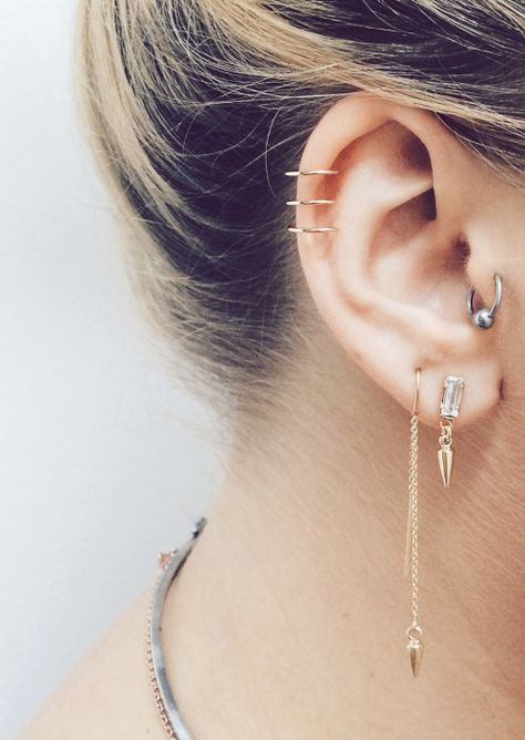 This ear game though!! Click through to see them all plus sooooo many extra killer styles from @bingbangnyc Piercings Bonitos, Ear Peircings, Septum Piercings, Piercing Tragus, Cool Piercings, Cute Ear Piercings, Cute Piercings, Lobe Piercing, Body Piercings