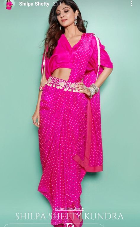 Ananya Pandey, Haldi Outfit, Draped Saree, Rani Pink, Shilpa Shetty, Embellished Belt, Kaftan Style, Pink City, Vacuum Storage