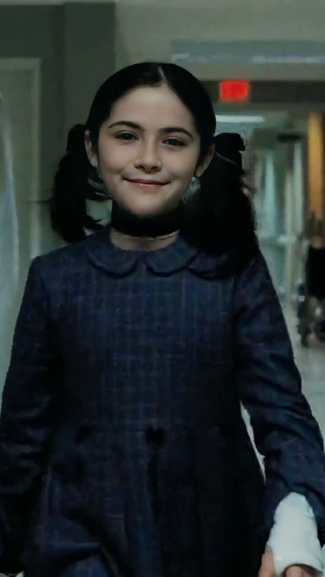 Esther The Orphan, Ester Orphan, Isabelle Fuhrman Orphan, Isabella Furman, Esther Orphan, Isabelle Furhman, Orphan Costume, Esther Coleman, Orphan Movie