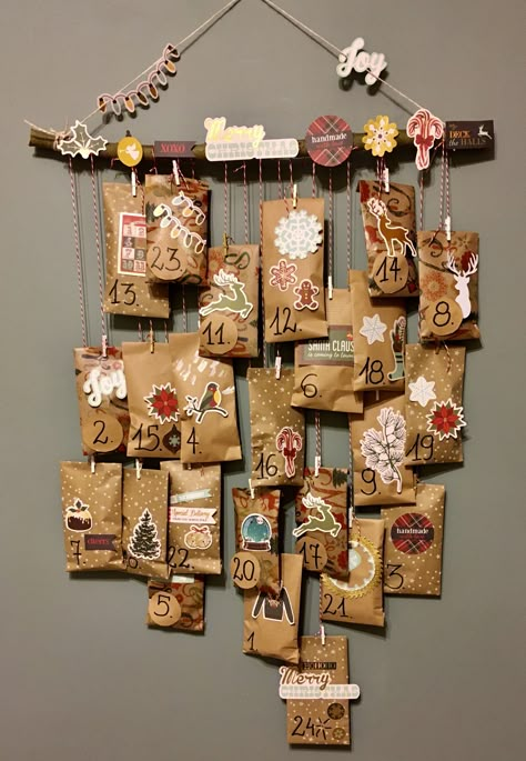 Homemade Advent Calendars, Advent Calendar Diy, Christmas Advent Calendar Diy, Advent Calenders, Diy Calendar, Christmas Calendar, Diy Advent Calendar, Christmas Advent Calendar, Christmas Gift Baskets