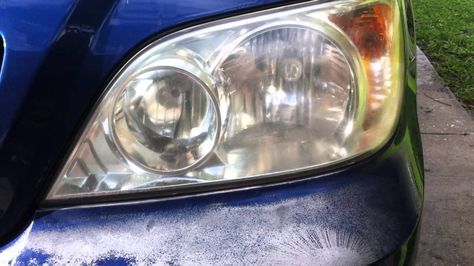 16 Things You Didn’t Know a Magic Eraser Could Do Cleaning Headlights On Car Magic Eraser, Cleaning Headlights On Car, Cloudy Headlights, Magic Eraser Uses, Foggy Headlights, Headlight Cleaner, How To Clean Headlights, Headlight Restoration, Headlight Lens