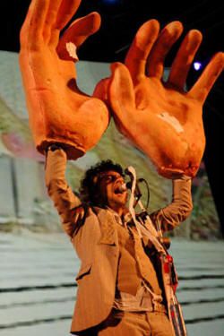 Flaming Lips frontman Wayne Coyne and the big hands. Wayne Coyne, The Flaming Lips, Big Hands, Flaming Lips, Music Board, Musician, Lips, Music, Quick Saves