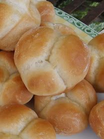 Refrigerator Yeast Rolls Recipe, Refrigerator Rolls Recipe, Refrigerator Rolls, Best Yeast Rolls, What's For Supper, Easy Yeast Rolls, Dinner Rolls Easy, Homemade Yeast Rolls, Yeast Rolls Recipe