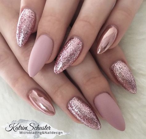 Rose Gold Nail, Rose Gold Nail Art, Rose Gold Nails Design, Gold Nail Designs, Gold Nail Art, Rose Nail Art, Summer Nail Art, Gold Nail, Rose Gold Nails