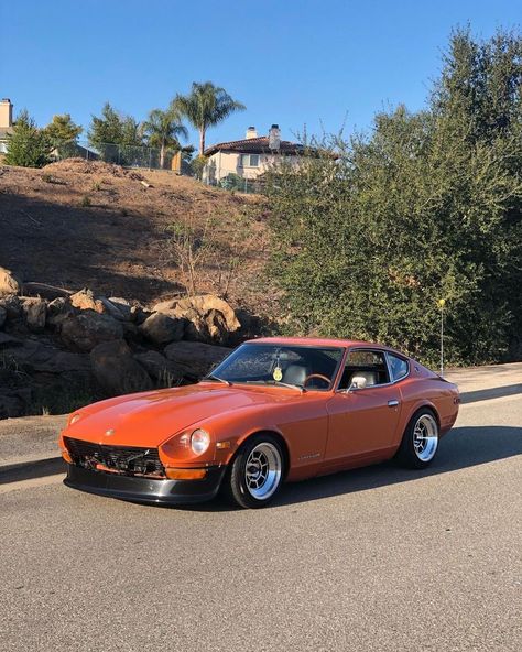 Cars From The 80s, 1980s Cars, 240z Datsun, Celebrity Cars, Best Jdm Cars, Car Interior Design, Toyota 4, 4 By 4, Datsun 240z