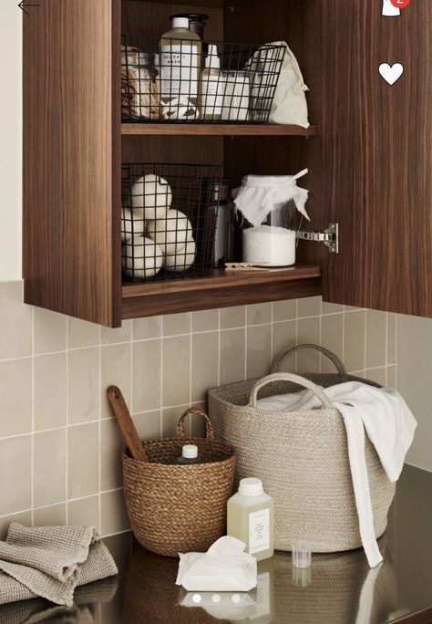 Hm Home, Organisation Hacks, H&m Home, Laundry Mud Room, Home Organisation, Stylish Storage, Bathroom Organization, Storage Basket, Home Inspo