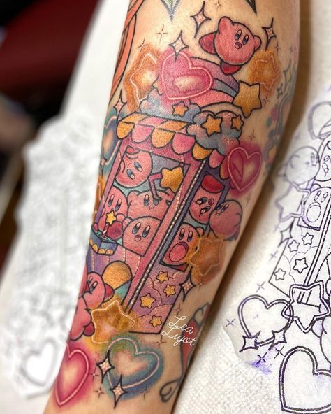 𝓛𝓮𝓪 𝓛𝓲𝓰𝓸𝓽 🌸✨ on Instagram: “💜💖 The ultimate kirby crane game for the amazing @mathildy! 💖💜 ⭐️Swipe to see escapee kirbies and the video to see how it wraps up the…” Graffiti Letters Styles, Video Game Tattoos, Crane Game, Round Of Applause, Gaming Tattoo, Shoulder Tattoos For Women, Traditional Tattoo Art, Sleeves Ideas, Girly Tattoos