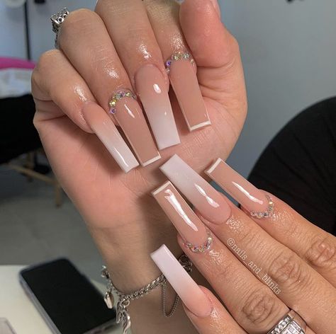 18th Nails, Lilith Nails, Quinceanera Nails, Acrylic Nail Shapes, Long Acrylic Nail Designs, Nails Now, White Acrylic Nails, French Acrylic Nails, Long Acrylic